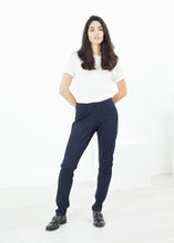 Load image into Gallery viewer, Easy Slim Pant in Navy
